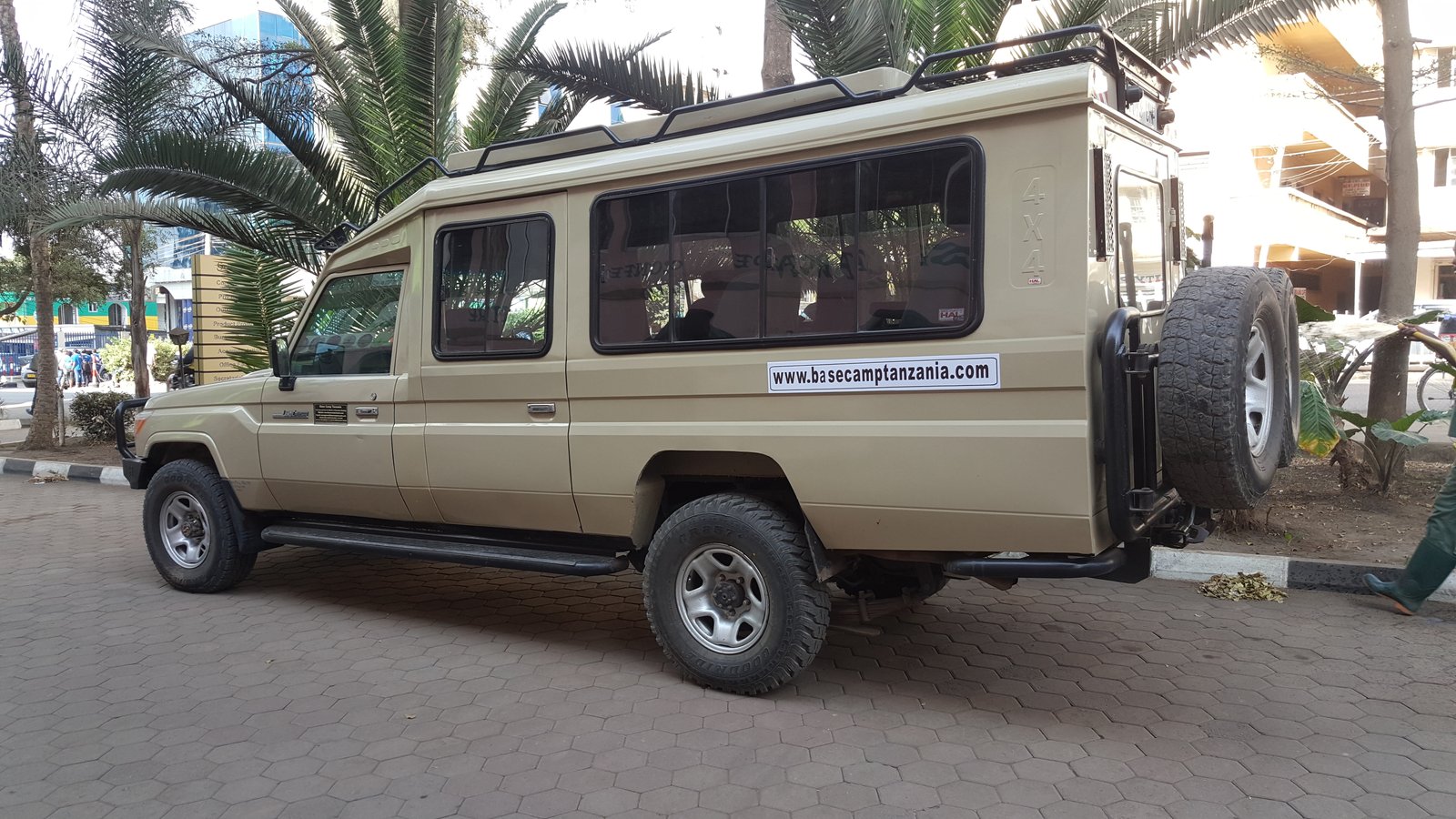 Toyota Landcruiser fitted for safari with pop-up roof and viewing equipment